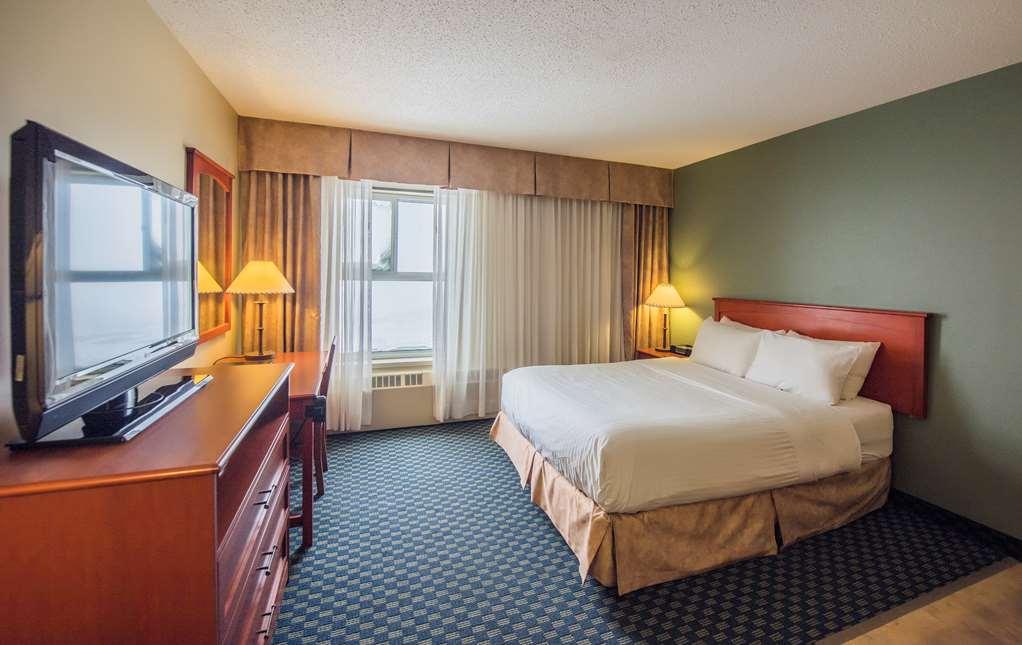 The Frobisher Inn Iqaluit Zimmer foto