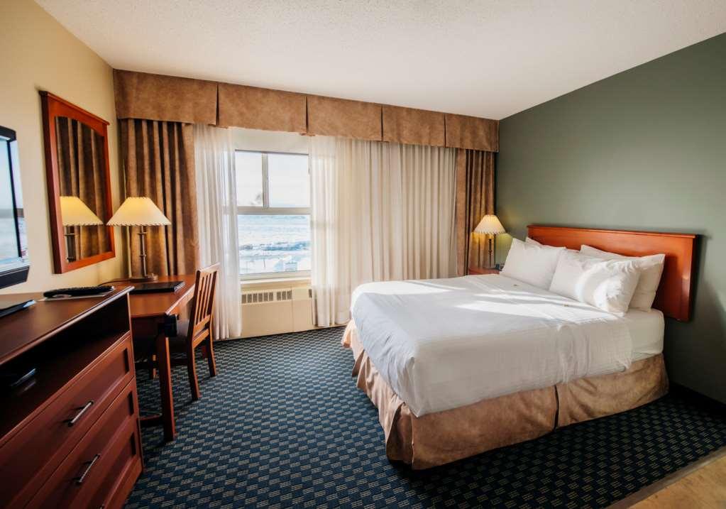 The Frobisher Inn Iqaluit Zimmer foto